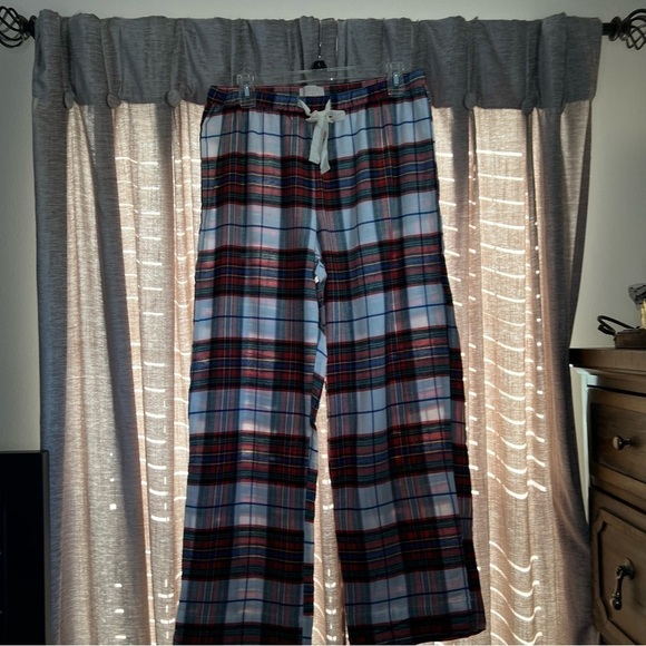 LOVE By Gap Red Plaid Flannel Pajama Two Piece Set Size Medium - Picture 3 of 16
